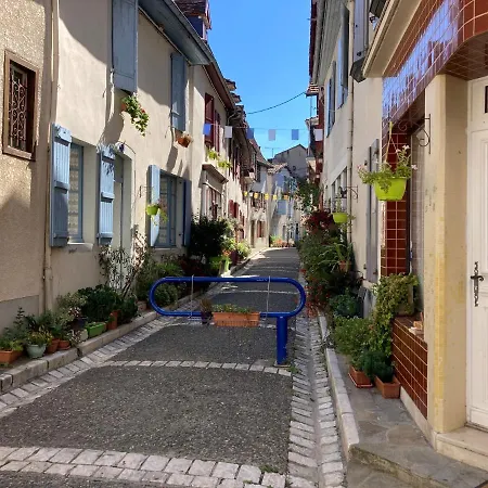 Les Orchidees Frühstückspension